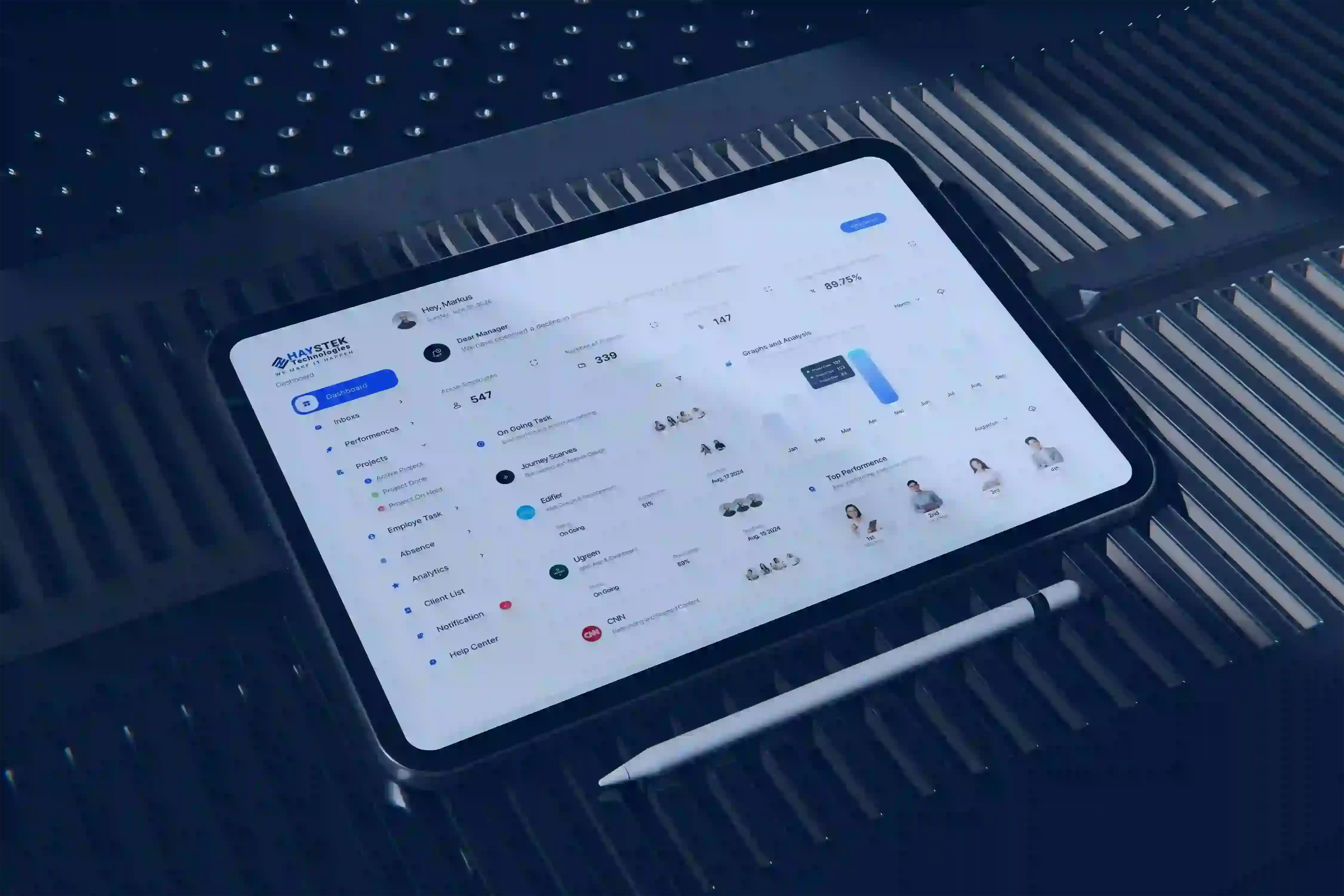 employees-in-confrence